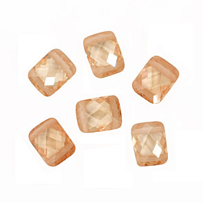 Champagne Faceted Pillow (2 hole) 7x9mm