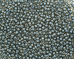 TOHO Transparent Lustered Emerald Green (with Transparent Lustered Denim Blue Lining) Round 11/0 Seed Bead