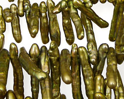 Iris Green Twig Biwa Stick Top-Drilled 3-4x15-20mm