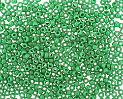 TOHO Opaque Shamrock Round 11/0 Seed Bead