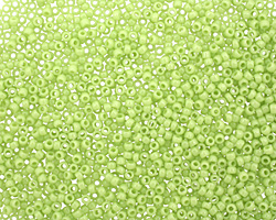 TOHO Opaque Sour Apple Round 15/0 Seed Bead