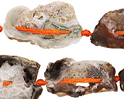Druzy Agate Sliced Pieces Graduated 21-69x14-41mm