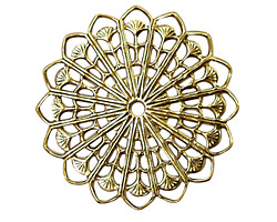 Stampt Antique Gold (plated) Ginkgo Filigree 34mm