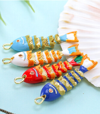 Articulated fish focals