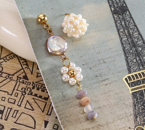 Fleur de Perle Earrings