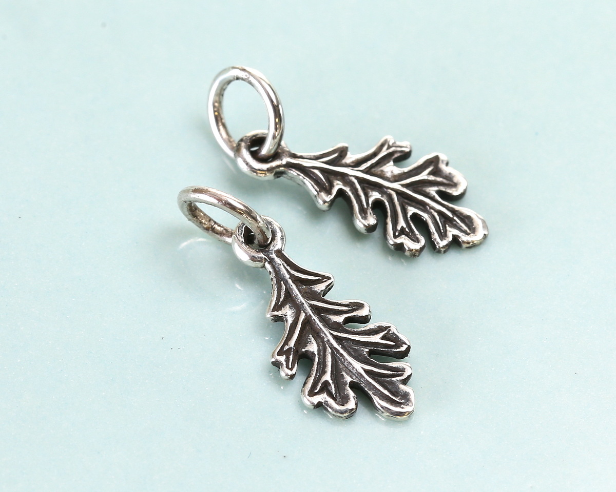 Nina Designs Sterling Silver Small Oak Leaf Charm 6x17mm