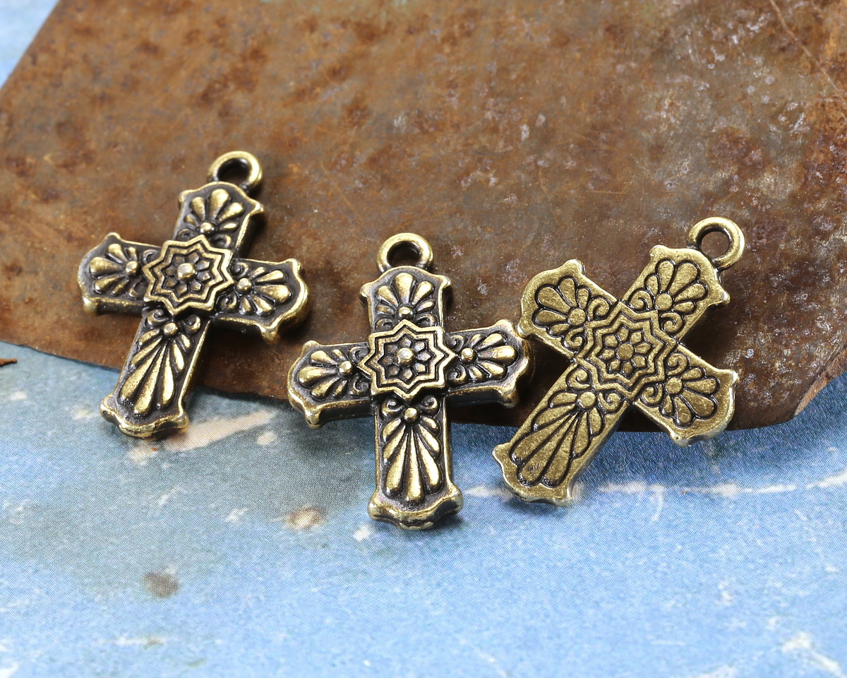 TierraCast Antique Brass (plated) Talavera Cross 22x30mm