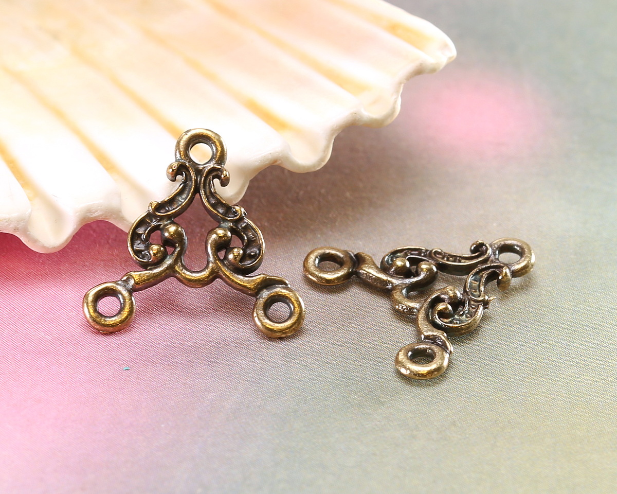 Mykonos Antique Brass (plated) 3-Ring Empire Link 16mm