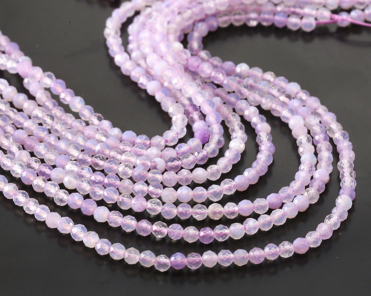 Lavender Moon Quartz (AA) Microfaceted Round 3mm
