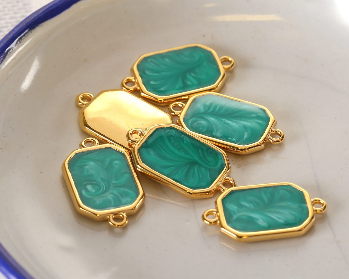 24K Gold (Plated) Emerald Pearl Octagon Focal Link 22x12mm