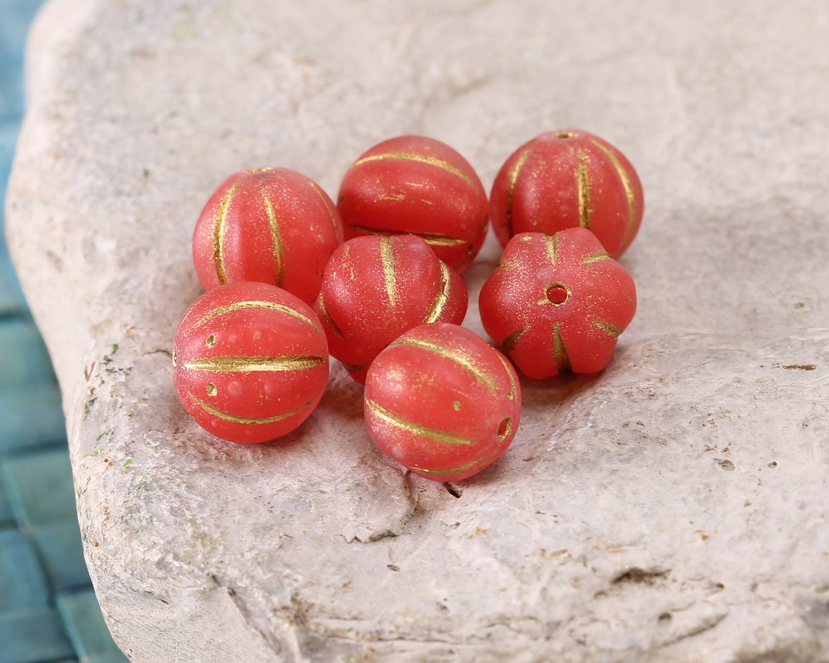 Czech Glass Matte Ruby w/ Gold Melon Round 8mm