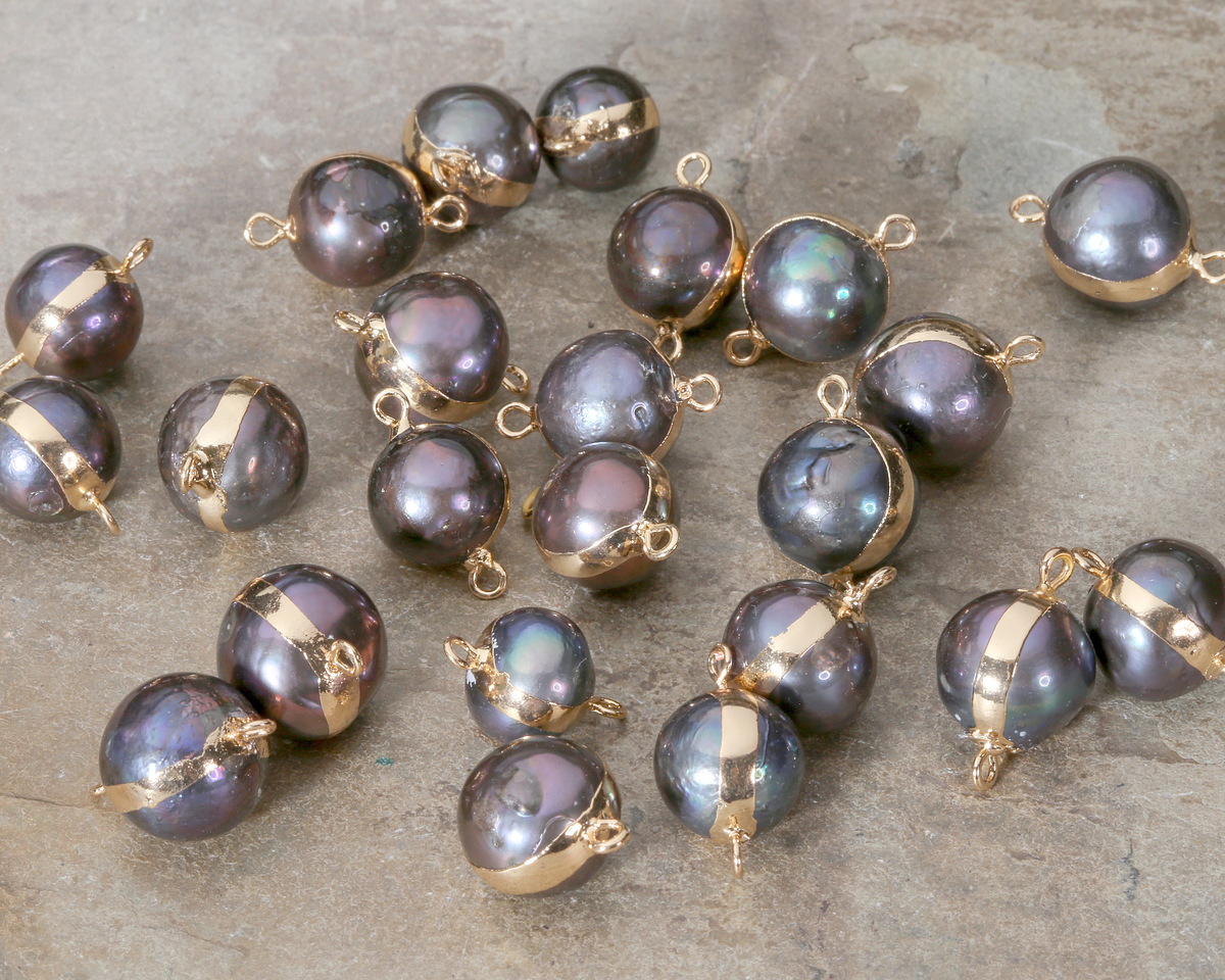 Peacock Freshwater Semi-Round Pearl Link in Gold Finish 18-23x11-14mm