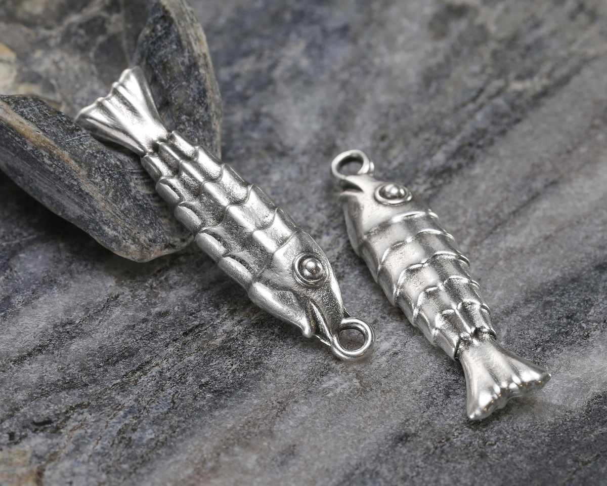 Antique Silver (plated) Fish Focal 8x32mm
