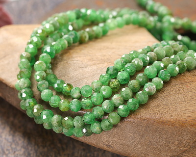 Tsavorite (A) Microfaceted Round 3mm