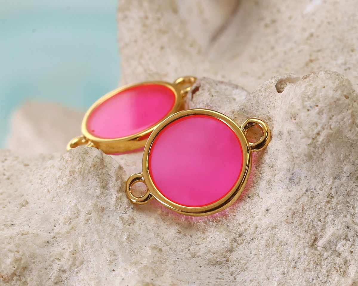 24K Gold (Plated) Transparent Paradise Pink Resin Round Focal Link 12x17mm