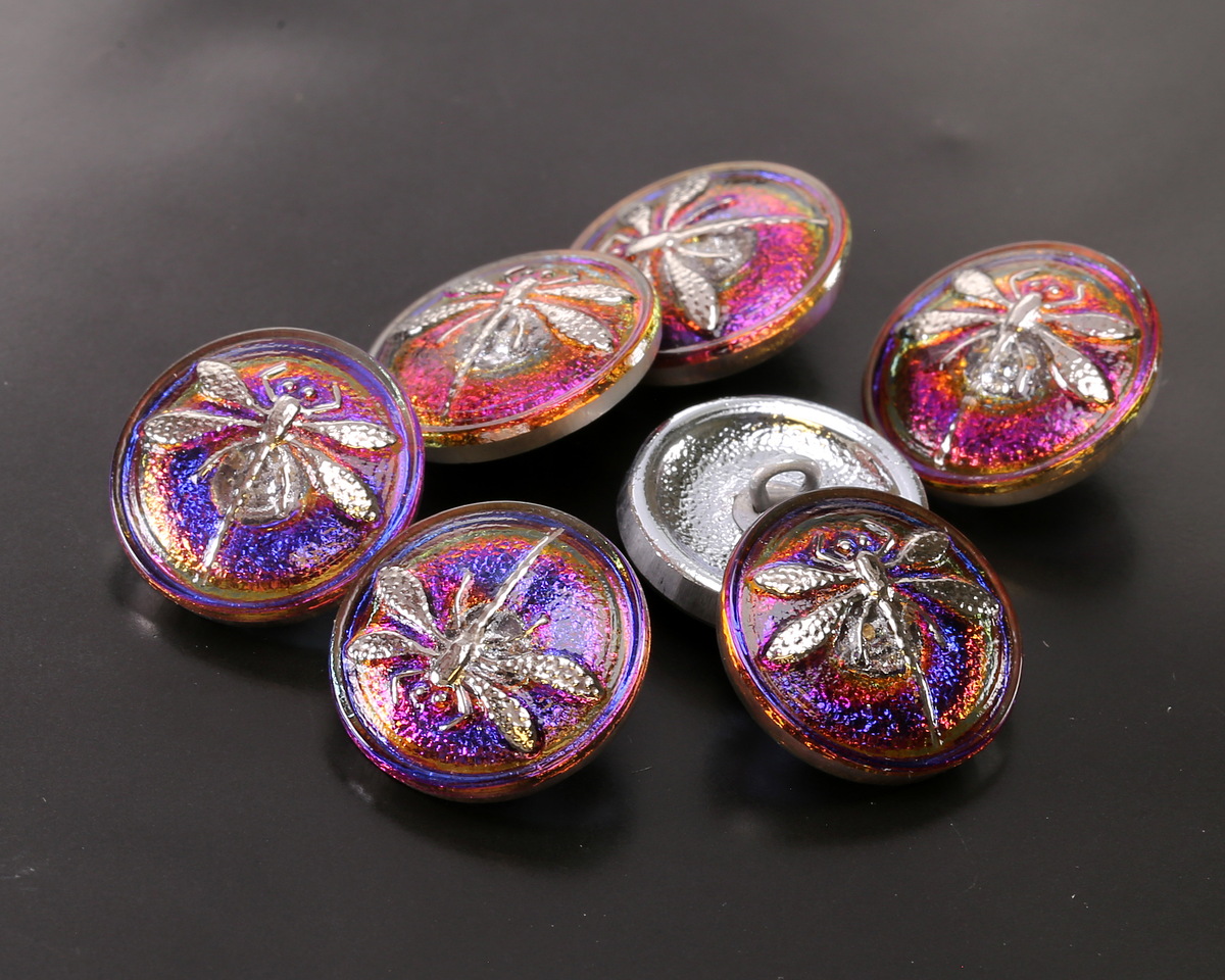 Czech Glass Electric Purple w/ Silver Dragonfly Button 18mm