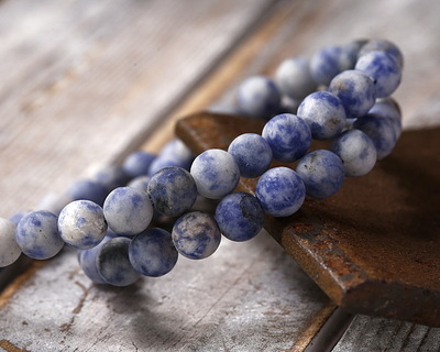 Brazil Sodalite (matte) Round 6-7mm