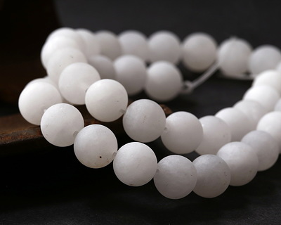 White Quartz (matte) Round 10mm