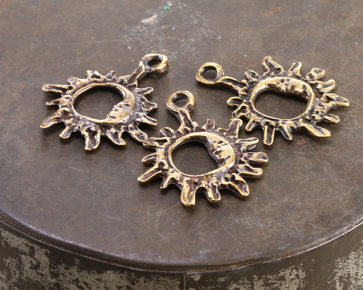Mykonos Antique Brass (plated) Openwork Sun & Crescent Moon Focal 20x25mm