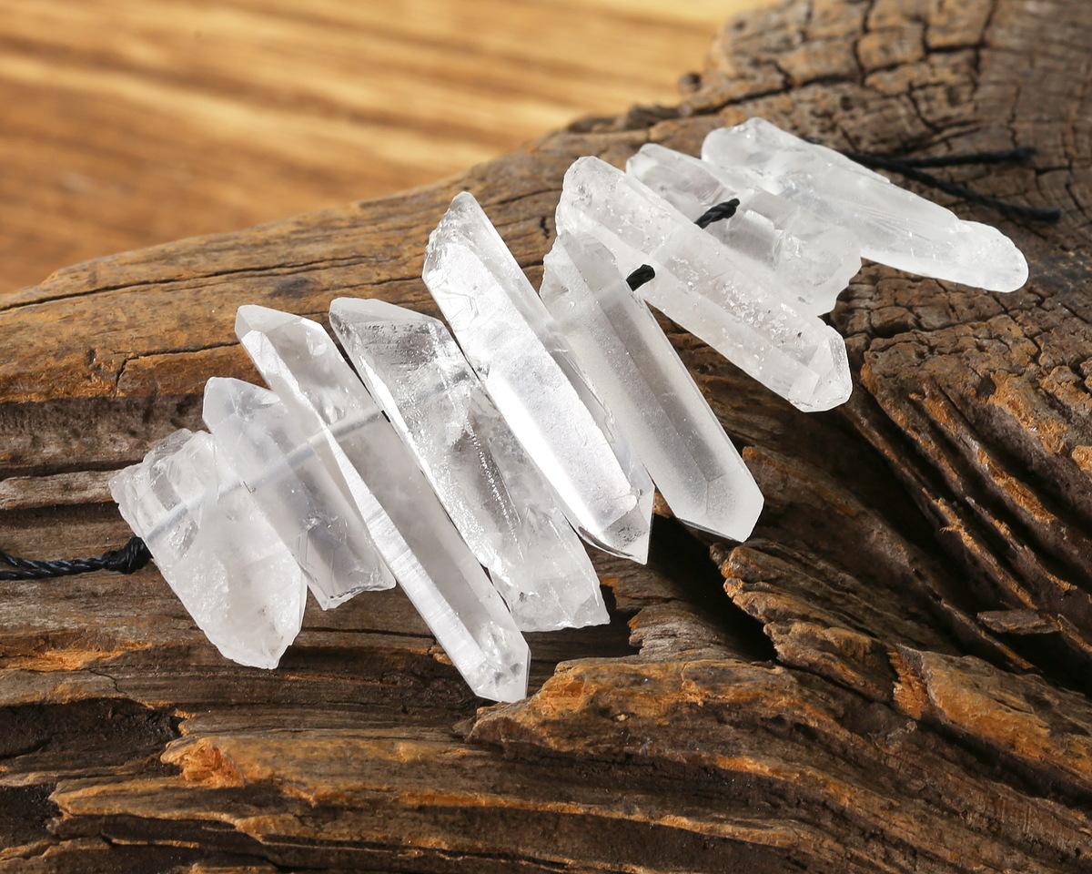 Rock Crystal Quartz Point Focal Set 5-8x10-35mm