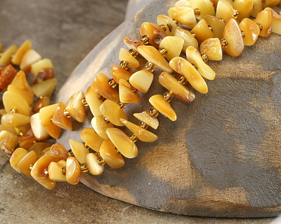 Honey Amber Chips 4-7x8-15mm
