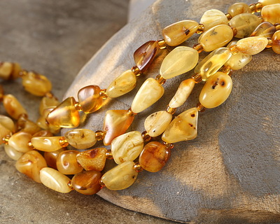 Amber (multi) Nugget 6-8x8-12mm