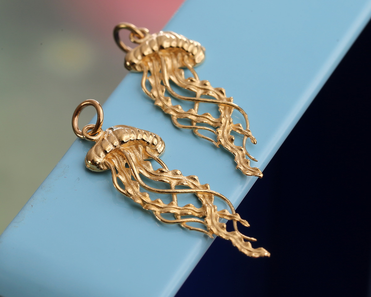 Nina Designs Bronze Detailed Jellyfish Focal 11x35mm