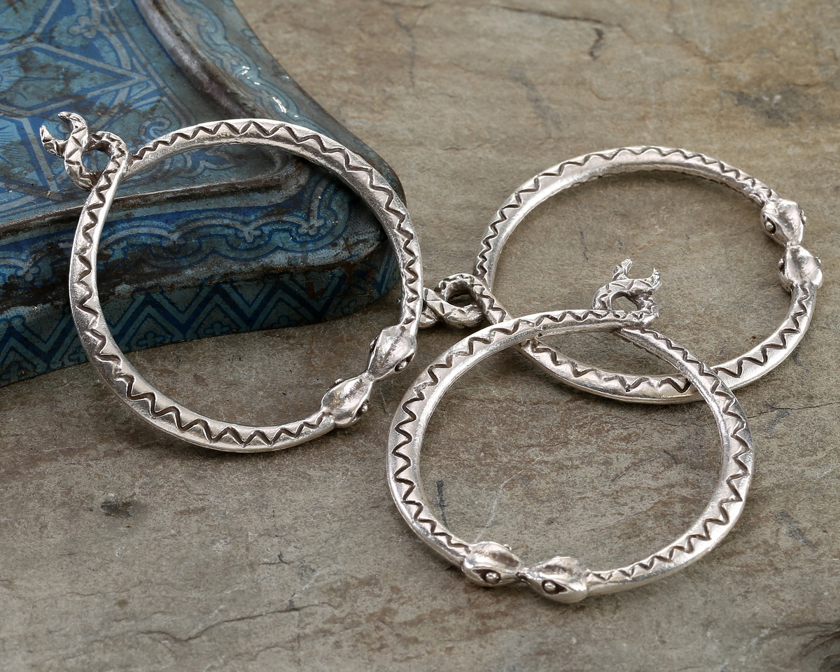 Mykonos Antique Silver (plated) Serpent Ring Focal 50x58mm
