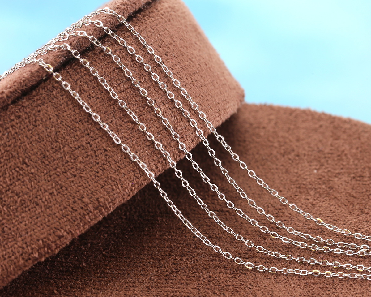 Stainless Steel Tiny Cable Chain, 1.5x1mm links, 25ft Spool