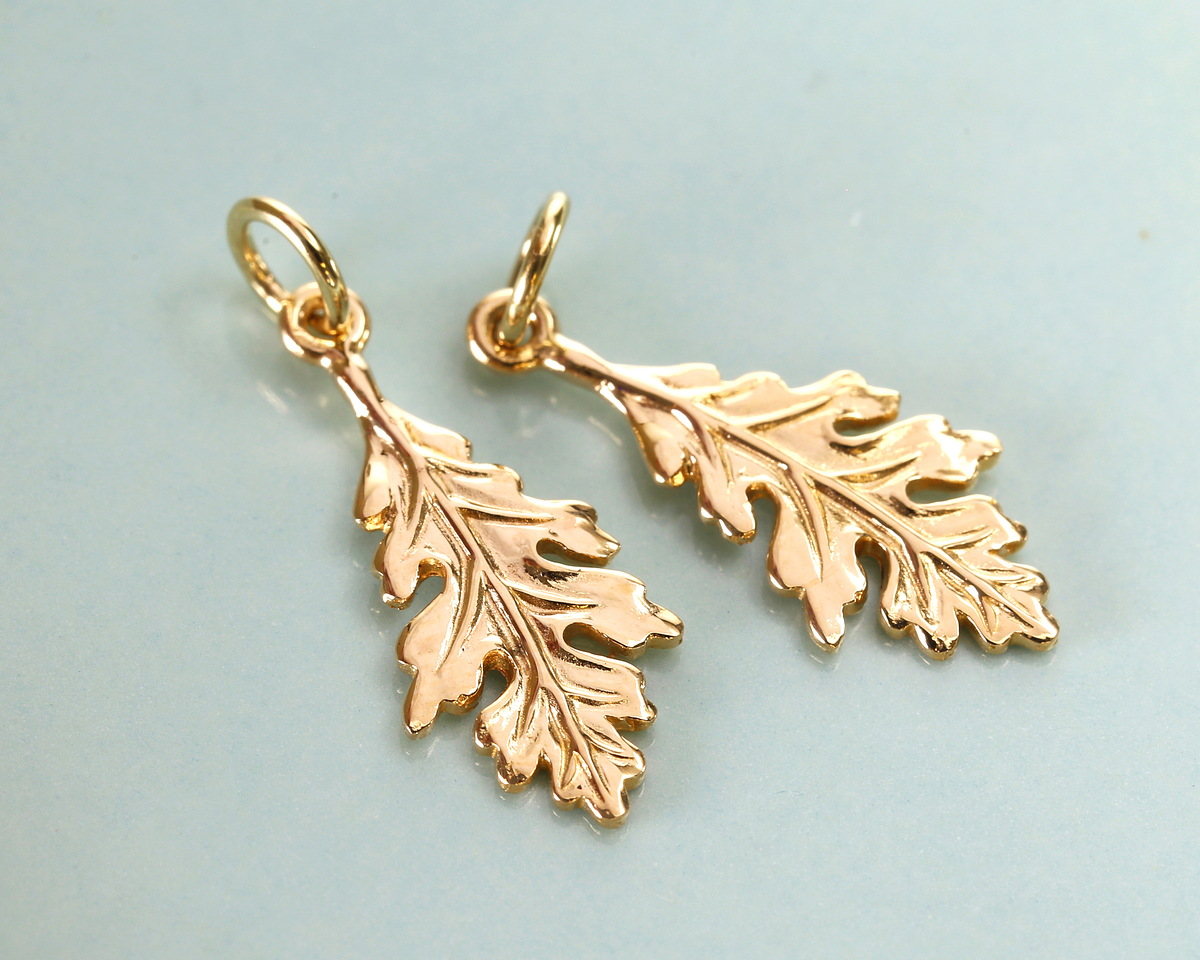 Nina Designs Bronze Oak Leaf Charm 9x25mm