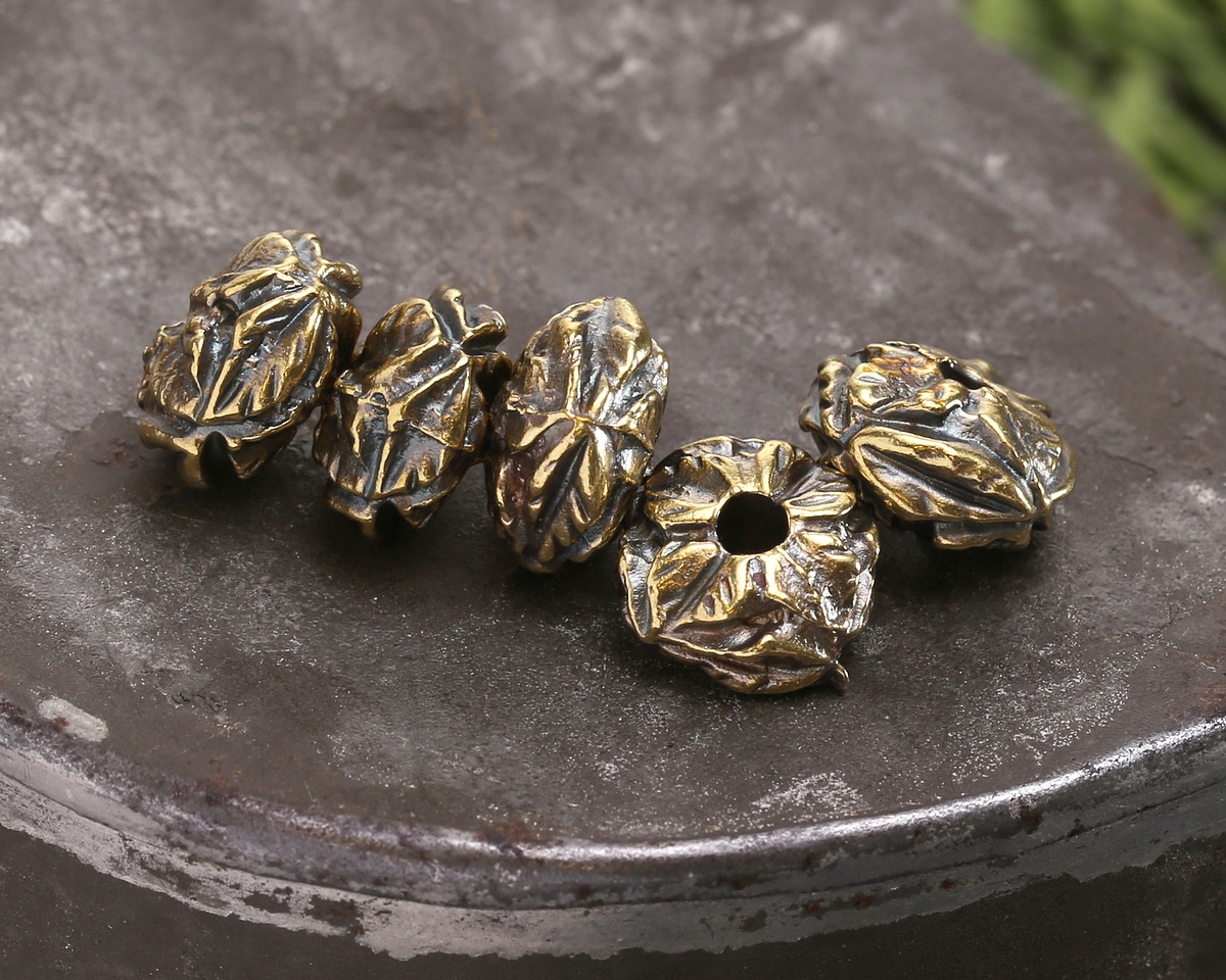 Mykonos Antique Brass (plated) Foliage Spacer 8x12mm