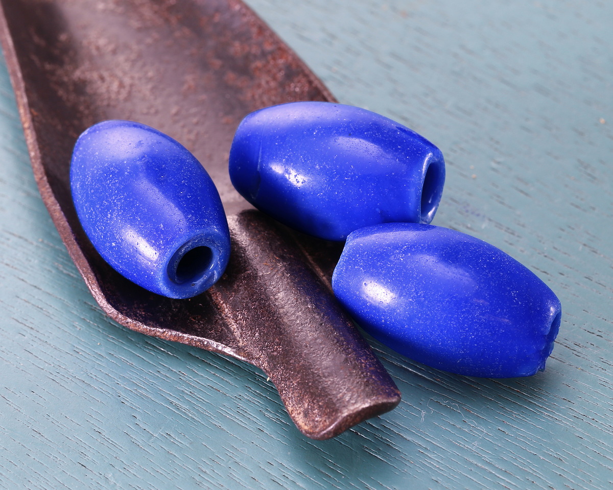 African Glass Dogon Cobalt Rice 23-24x14-15mm