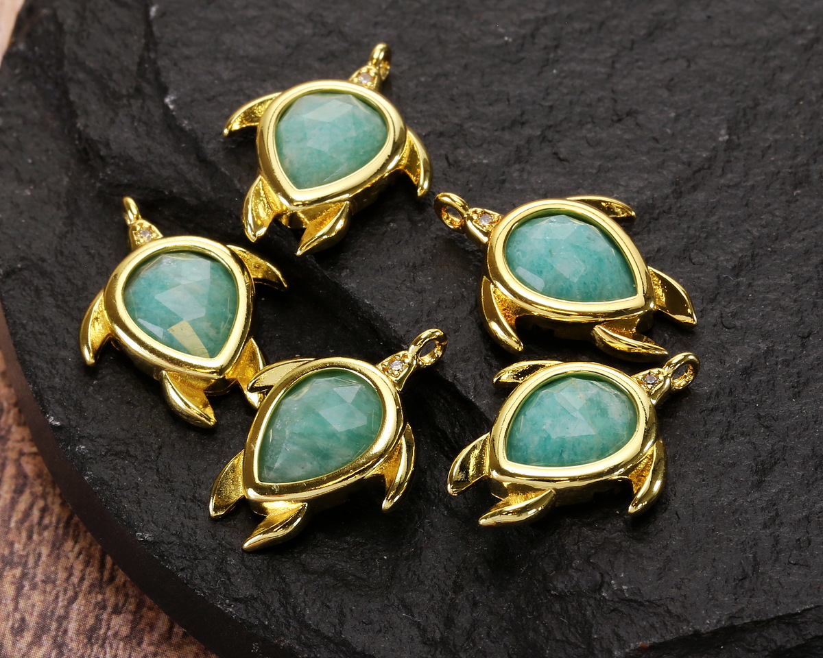 Brazil Amazonite w/ Gold Finish Sea Turtle Focal 15x19mm