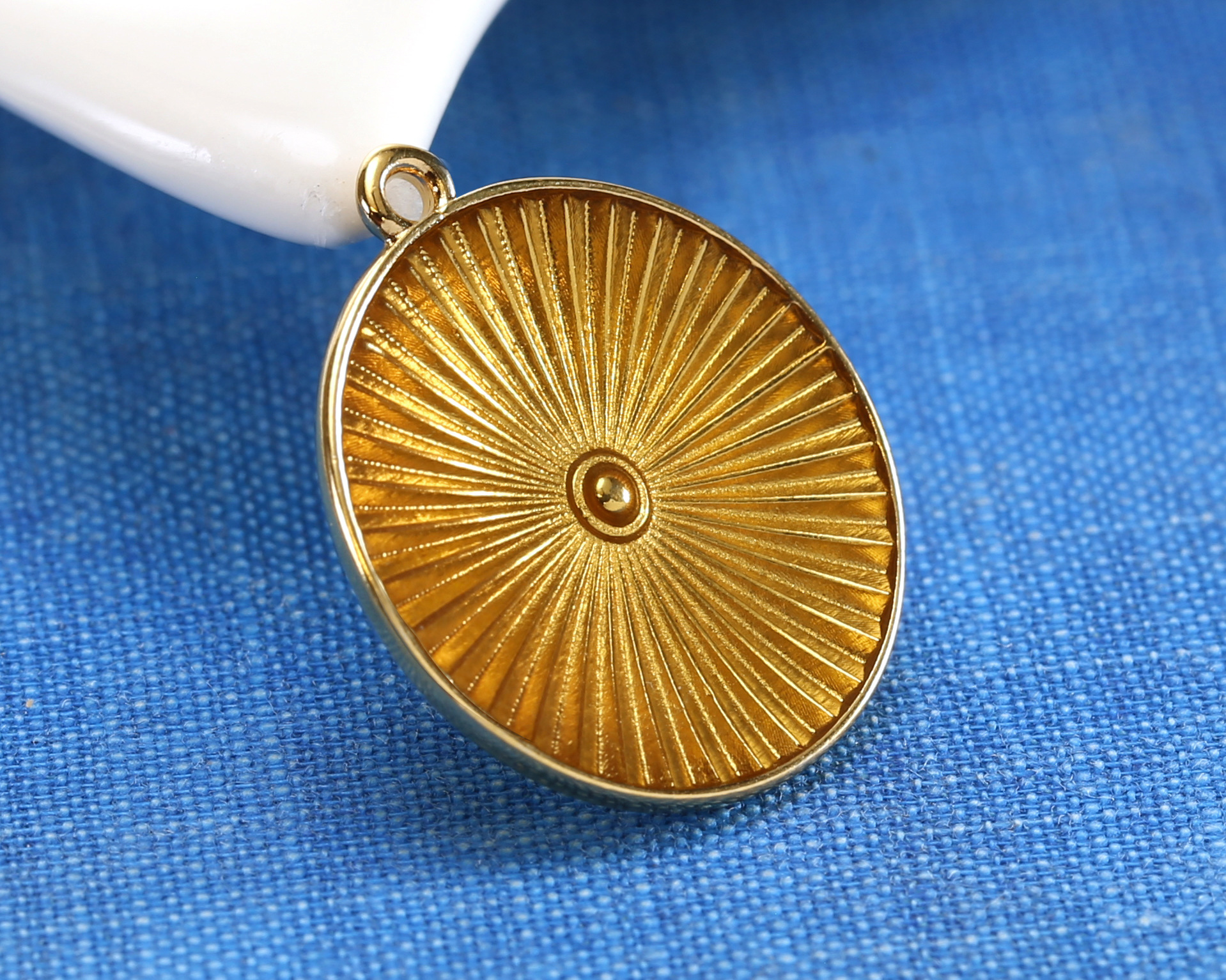 24K Gold (plated) Transparent Golden Enamel Round Radiant Focal 20x23mm