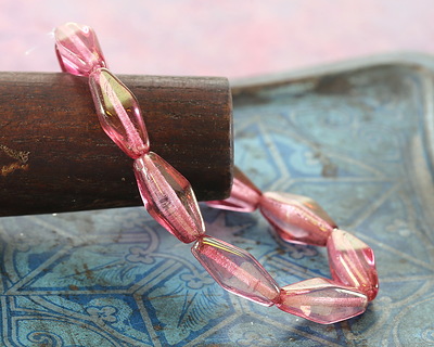 Czech Glass Raspberry w/ Gold Luster Rhombus 14x7mm