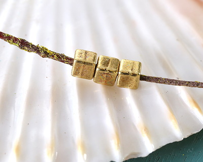 TierraCast Antique Brass (plated) Cube Spacer 4mm
