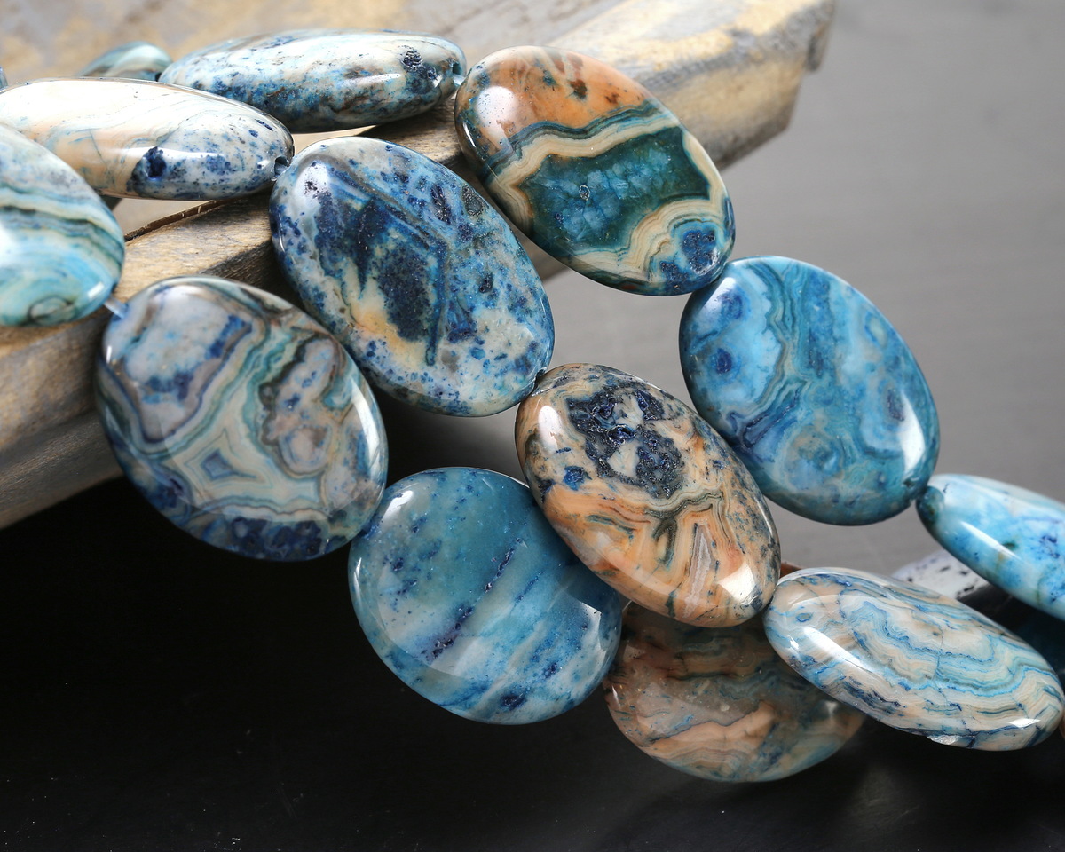 Larimar Blue Crazy Lace Flat Oval 25x18mm