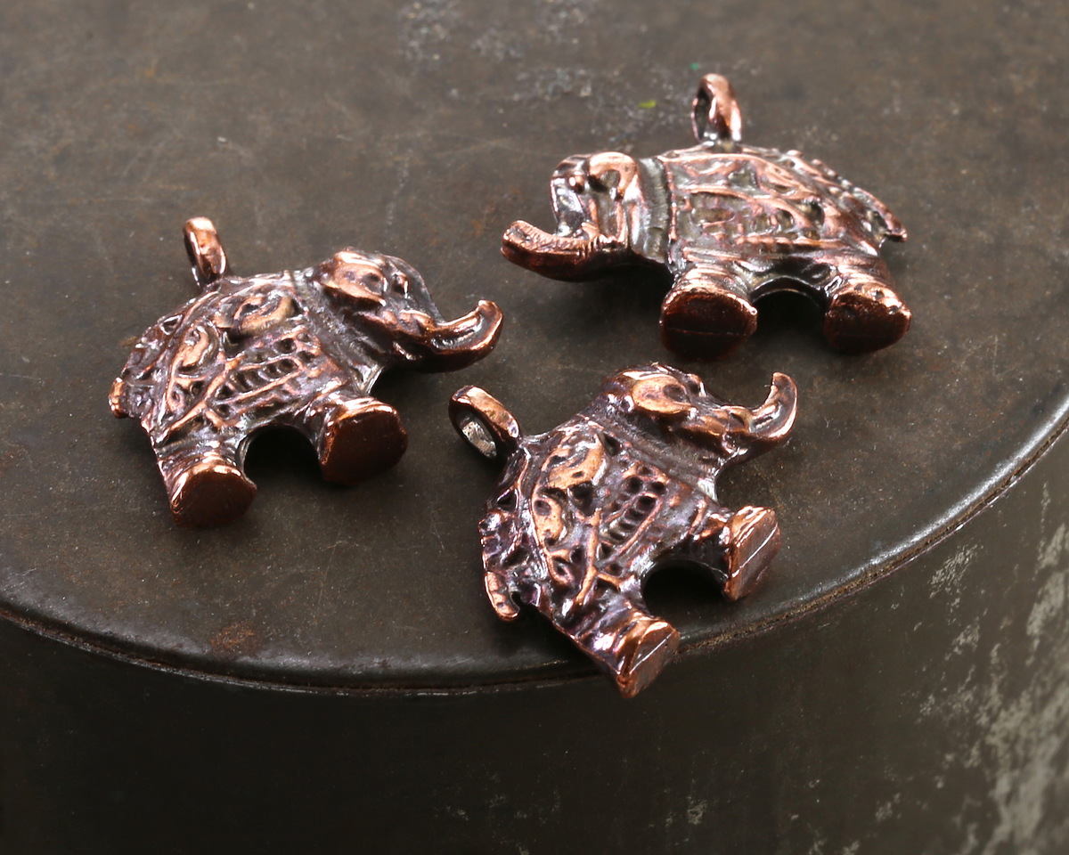Mykonos Antique Copper (plated) Decorative Elephant Focal 19x17mm