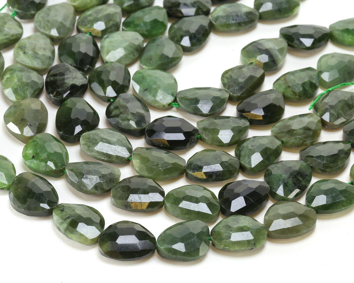 Nephrite Jade Microfaceted Puff Pear 13x16mm