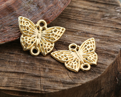 Satin Hamilton Gold (plated) Filigree Butterfly Focal Link 15x19mm
