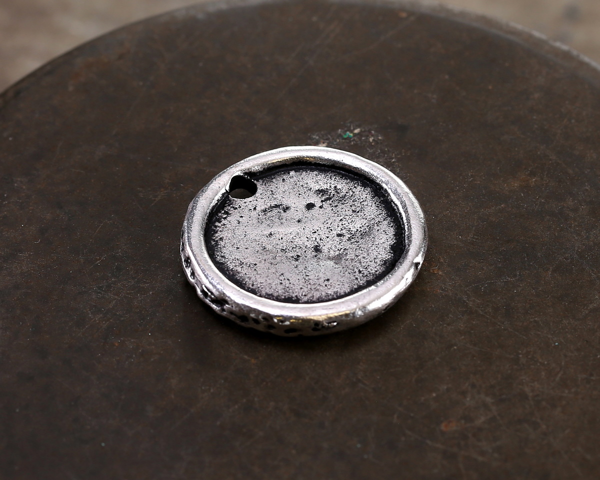 Mykonos Antique Silver (plated) Sun Coin Focal 22mm