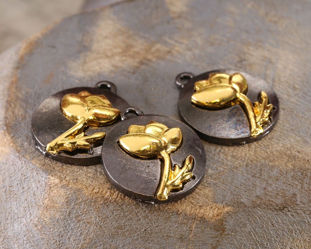 Rose Two-Toned Gunmetal & Gold Finish Round Focal 17.5x20.5mm