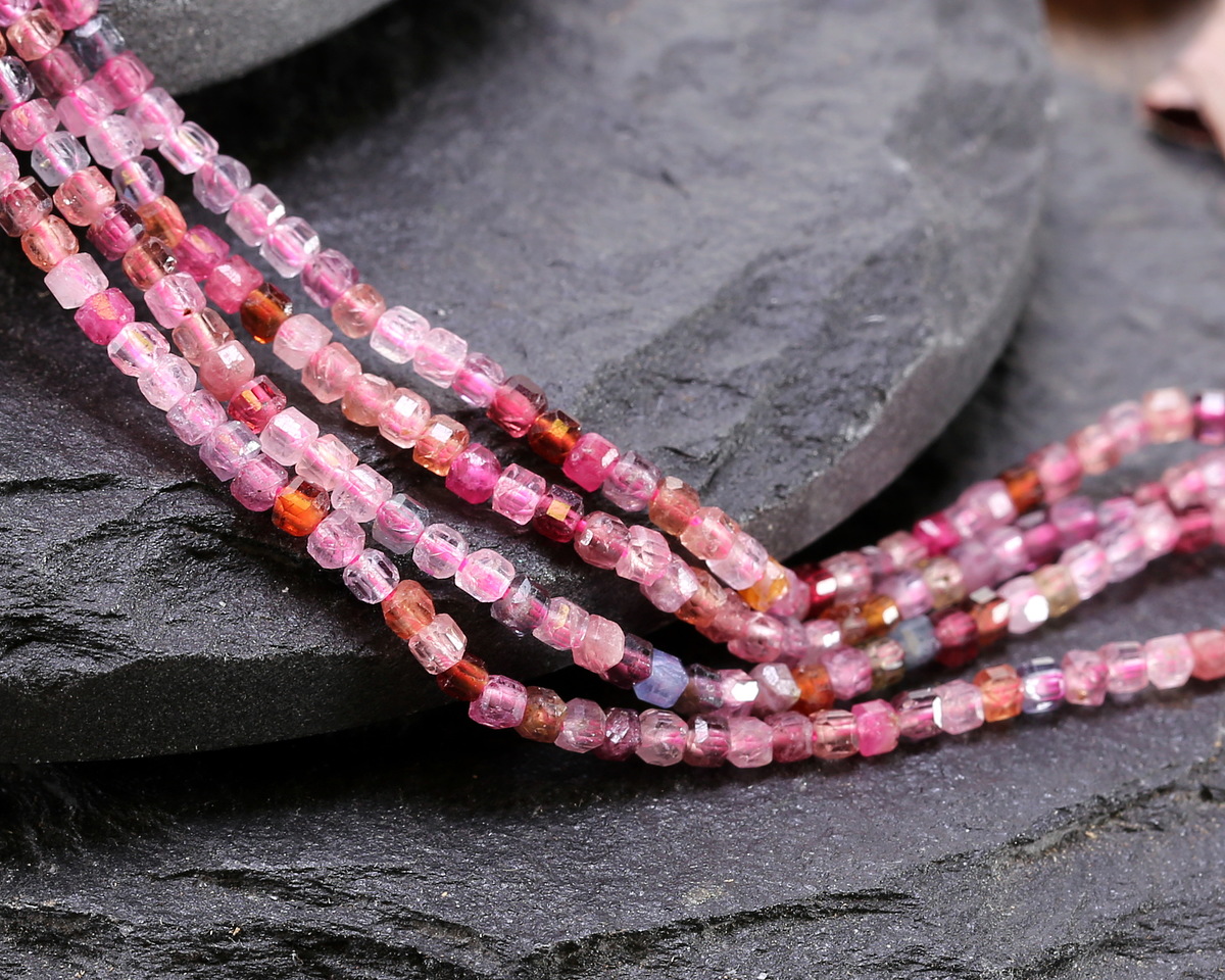 Natural Pink Spinel Faceted Cube 2-2.2mm