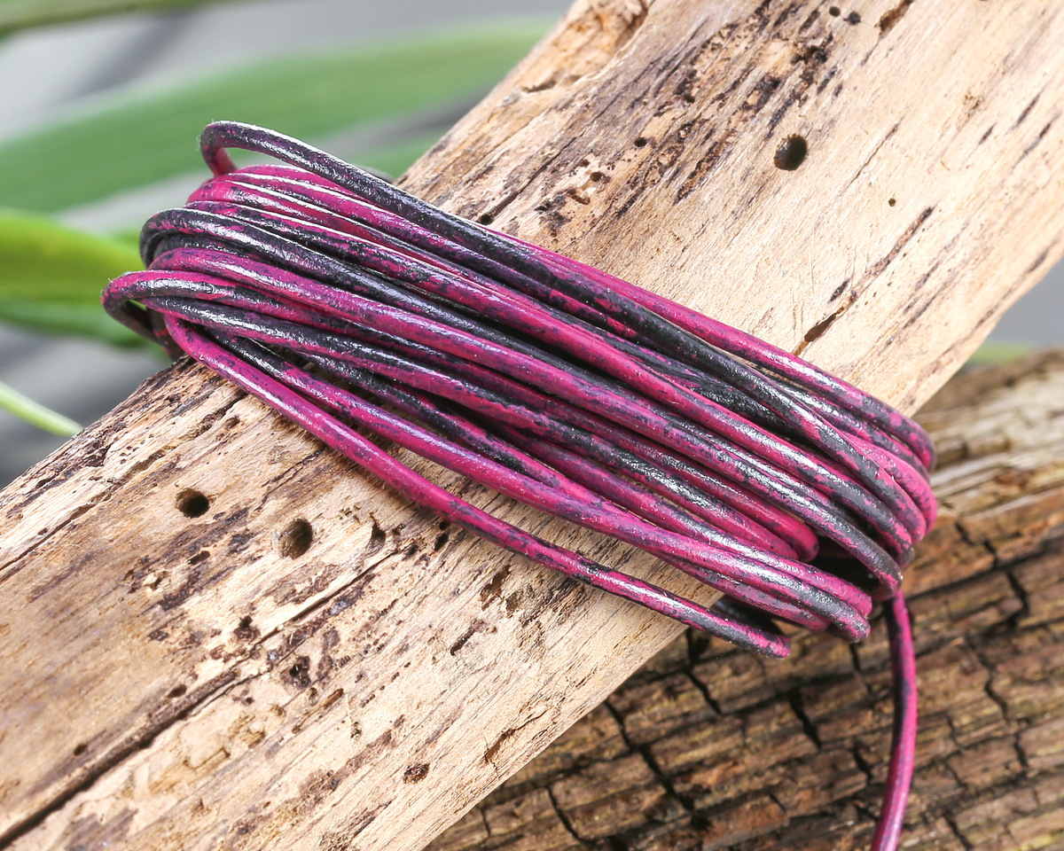 Black Orchid Round Leather Cord 1.5mm