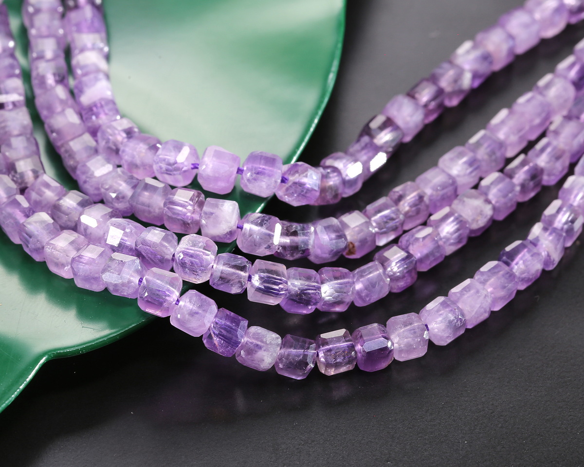 Dogtooth Amethyst Faceted Cube 4.5mm