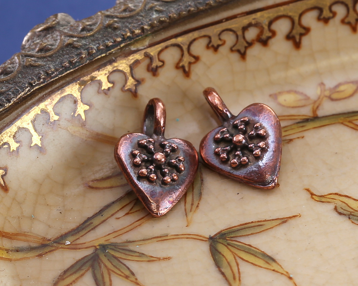 Mykonos Antique Copper (plated) Folksy Heart Focal 11x23mm