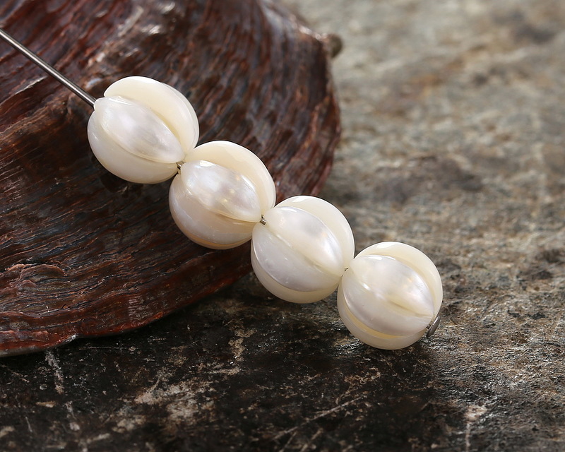 Pearly Dew ５点セット！ Pearly White Freshwater Pearl Carved Melon 8mm