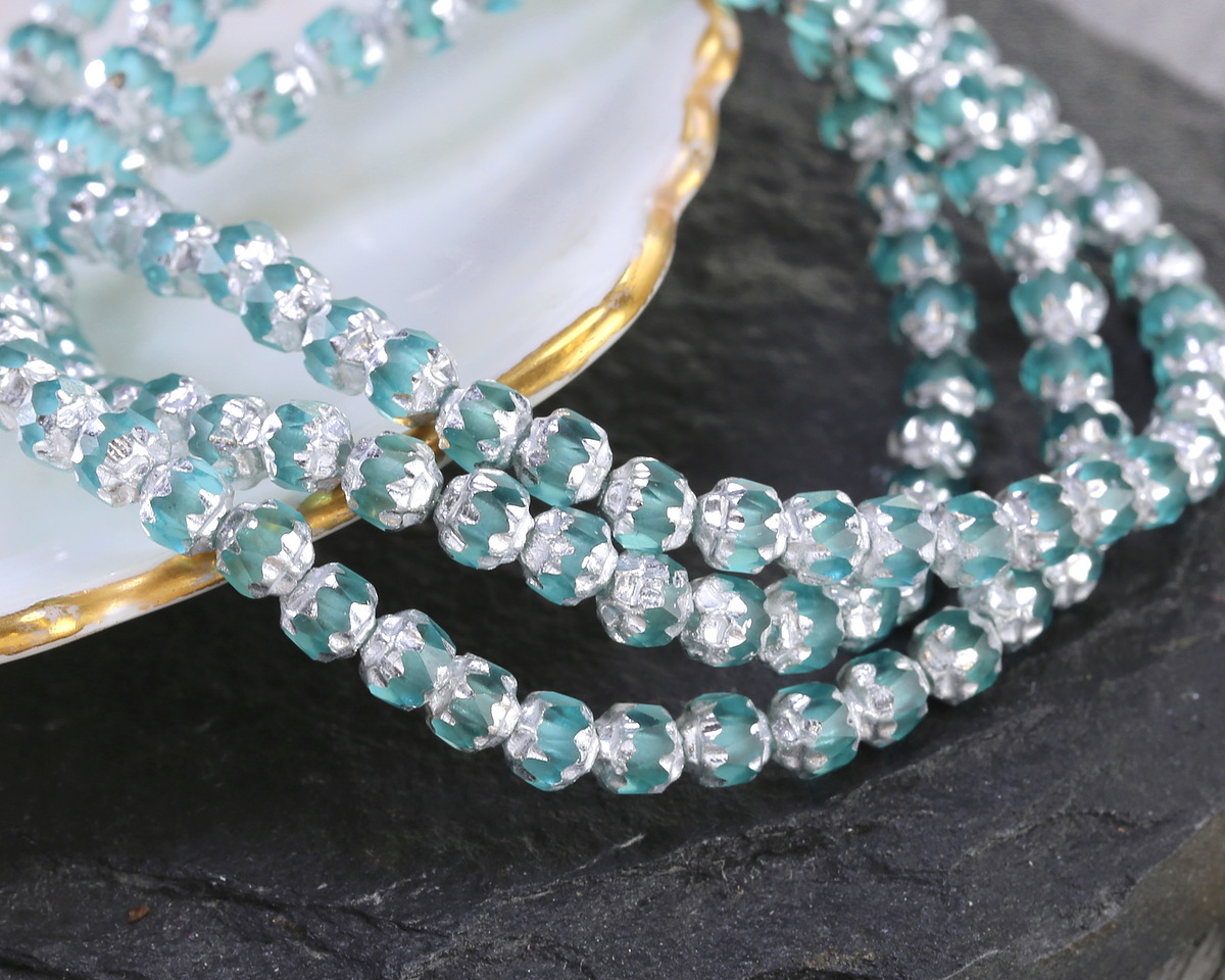 Czech Glass Island Blue w/ Silver Lantern 4mm