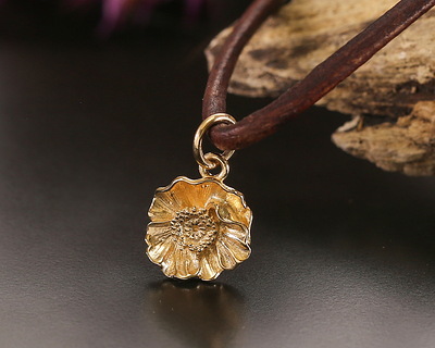 Nina Designs Bronze Detailed Poppy Focal 10x16mm