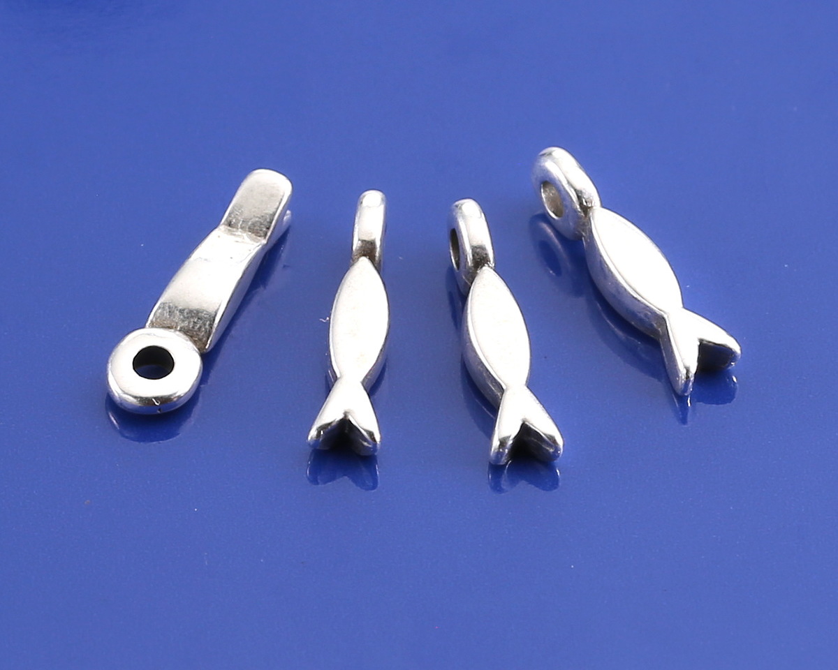 Antique Silver (plated) Tiny Fish Focal 3x12mm